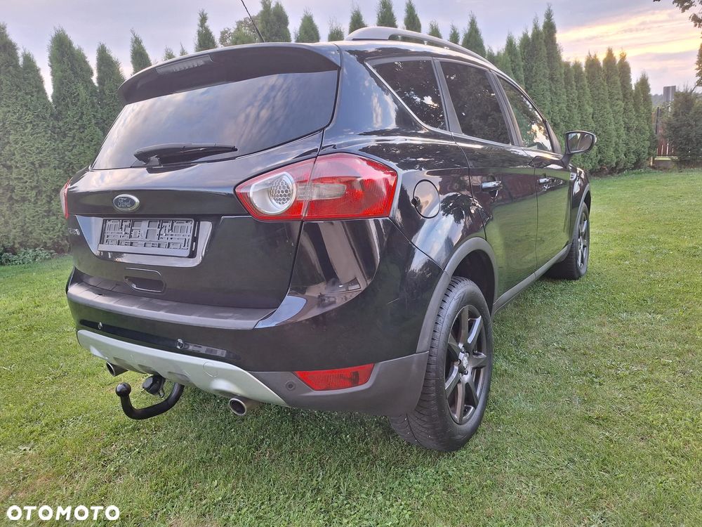 Ford Kuga - 10