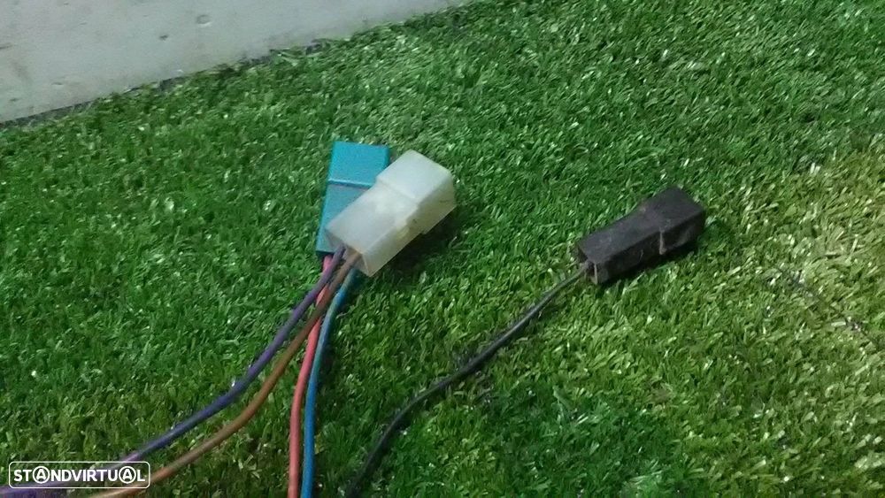 MOTOR FECHO CENTRALIZADO FRONTAL ESQUERDO MITSUBISHI PAJERO 1991 - 3