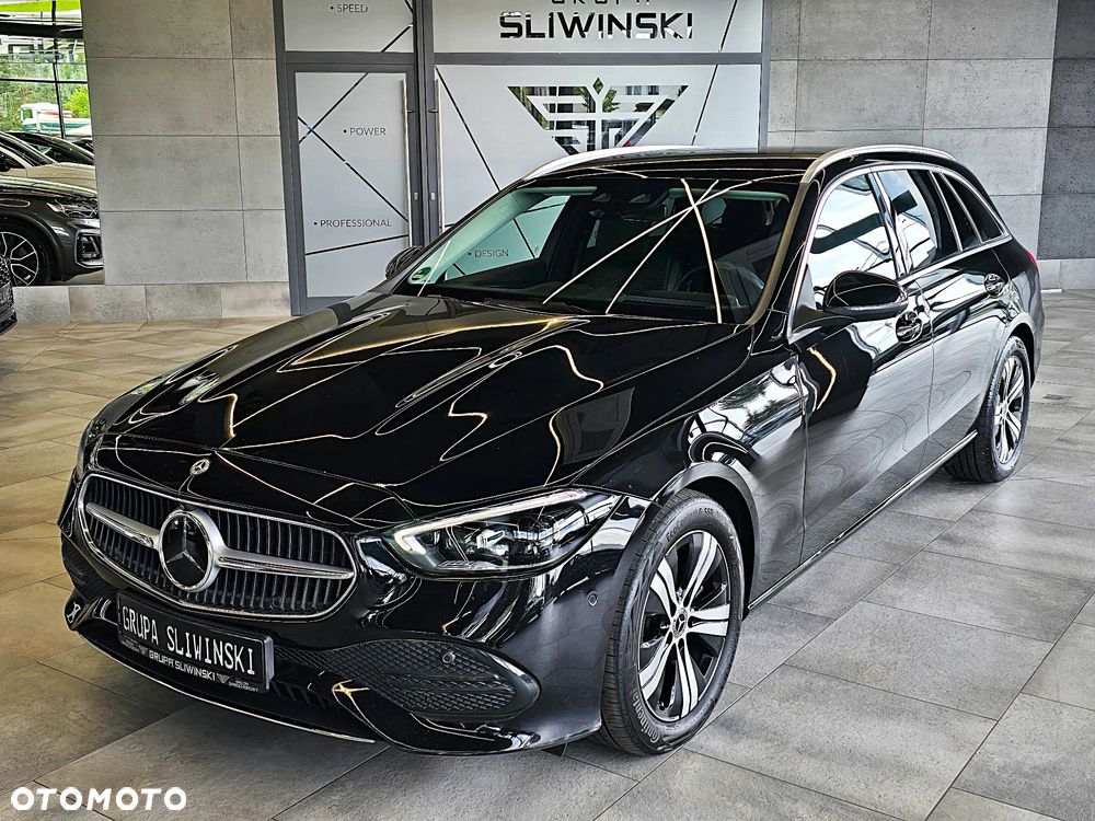 Mercedes-Benz Klasa C 220 d 9G-TRONIC 4Matic Avantgarde - 3