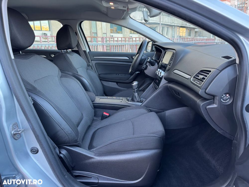 Renault Megane Grandtour BLUE dCi 115 EQUILIBRE - 16