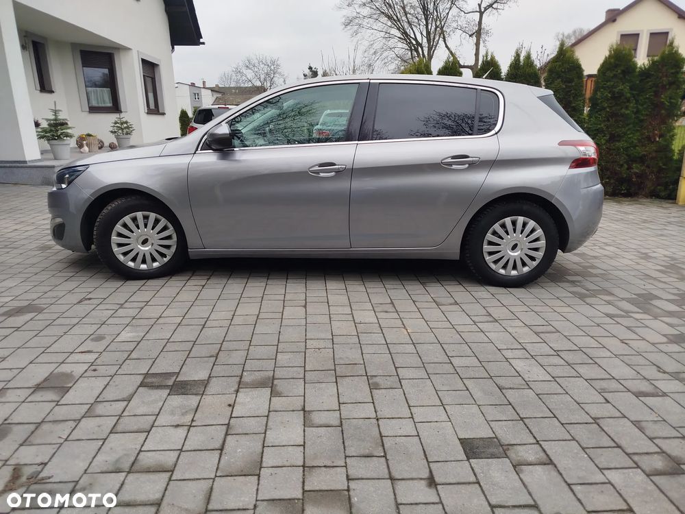 Peugeot 308 125 THP Allure - 13