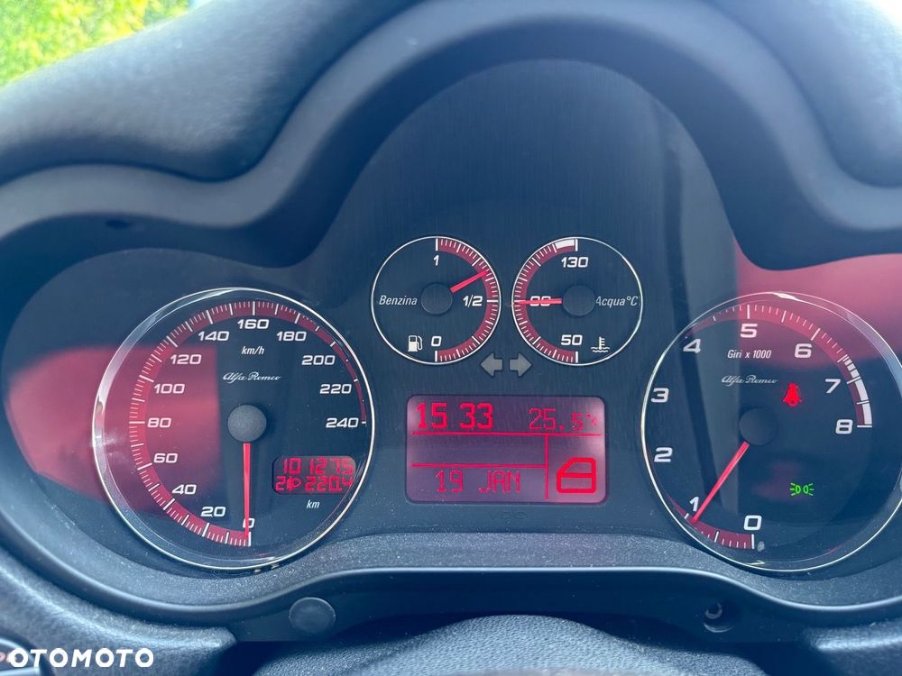 Alfa Romeo GT 1.8TS Impression - 9