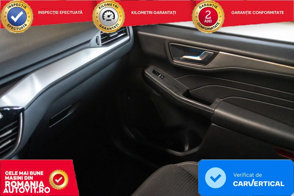 Ford Kuga - 21