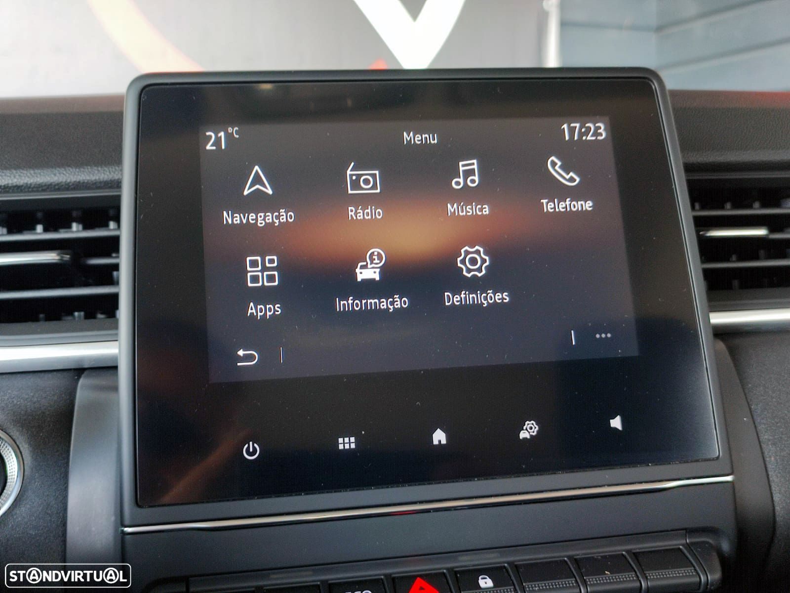 Renault Captur - 16