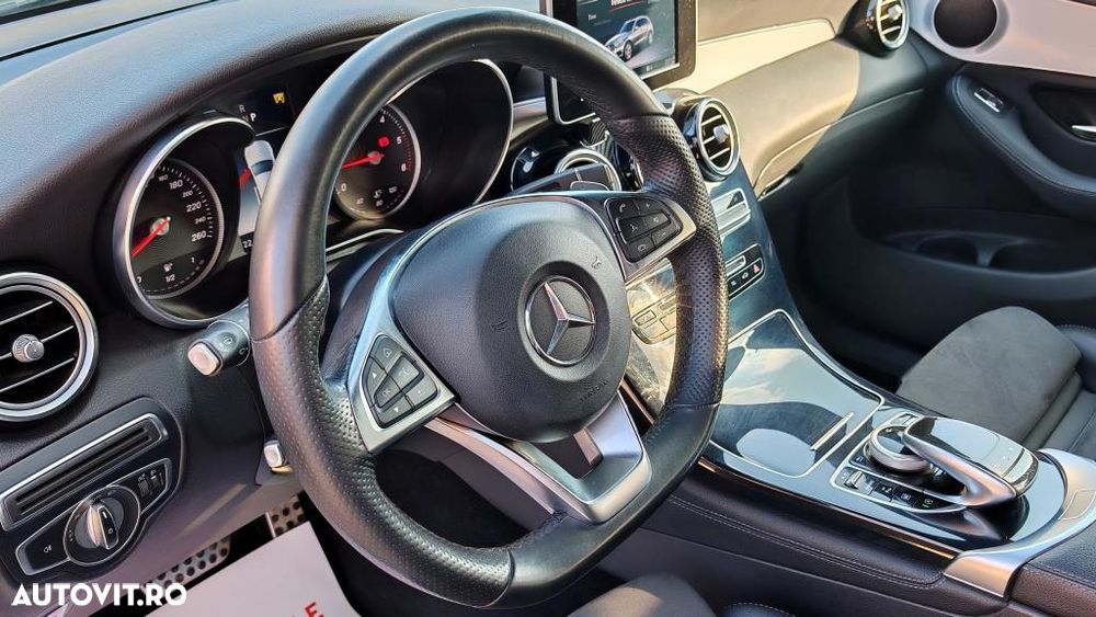 Mercedes-Benz GLC 220 d 4MATIC 9G-TRONIC Exclusive - 17