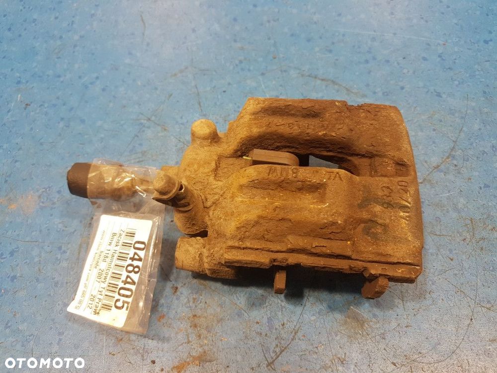 BMW 1 E87 2.0D ZACISK HAMULCOWY TYŁ PRAWY  N47 - 4