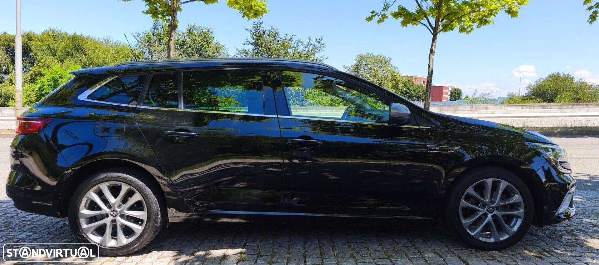 Renault Mégane Sport Tourer 1.5 Blue dCi GT Line - 2