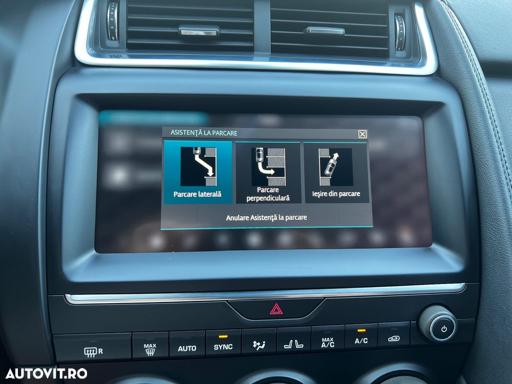 Jaguar E-Pace D180 AWD Aut. - 33