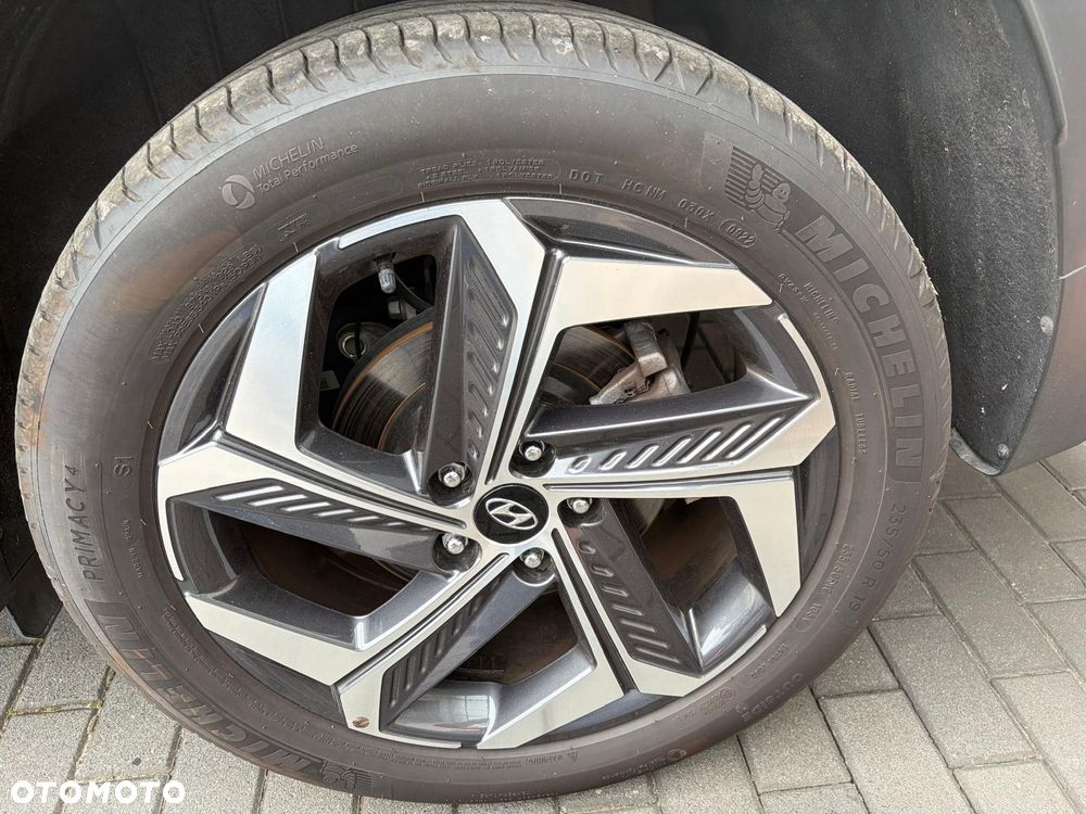 Hyundai Tucson 1.6 T-GDi 4WD - 19