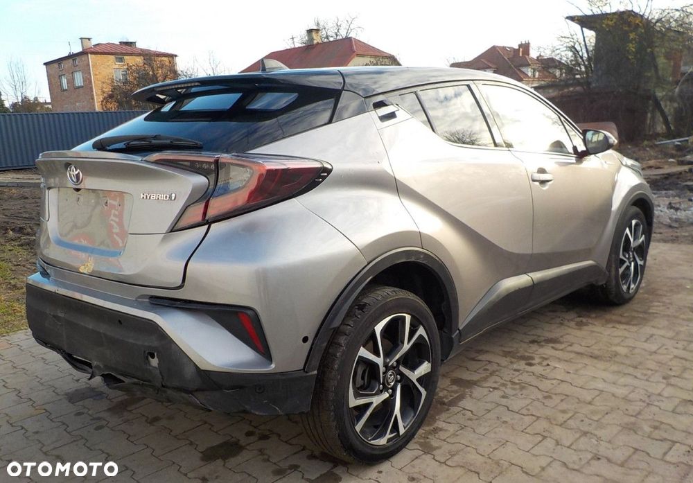 Toyota C-HR - 21