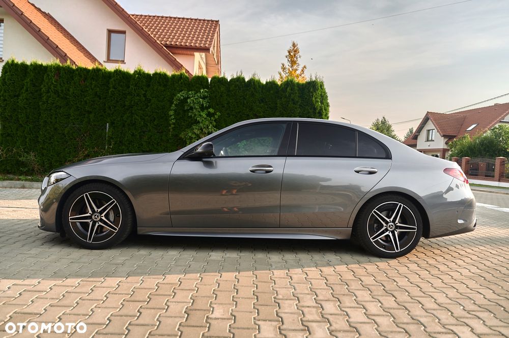 Mercedes-Benz Klasa C 220 d mHEV 4-Matic AMG - 14