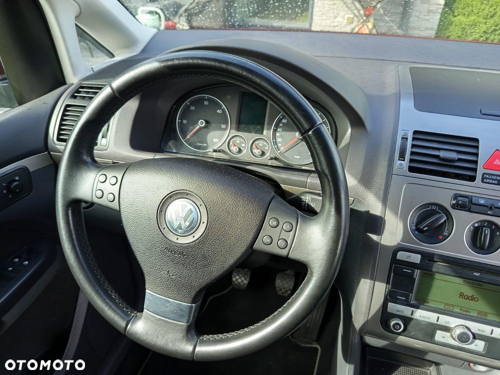 Volkswagen Touran 1.9 TDI Freestyle - 18