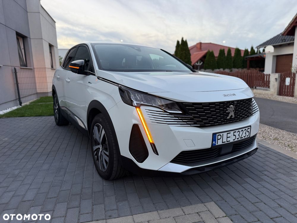 Peugeot 3008 1.6 PureTech HYbrid Allure S&S EAT8 - 10