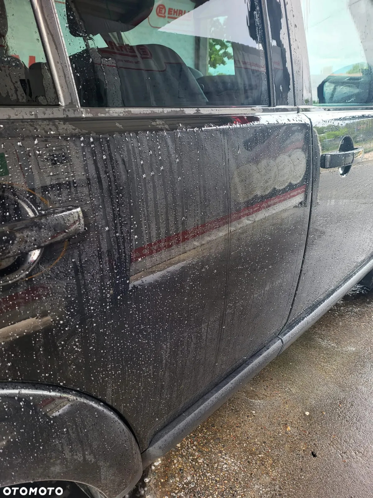 Land Rover Discovery IV 3.0 SD V6 HSE - 10