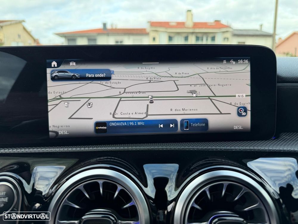 Mercedes-Benz A 250 e AMG Line - 24