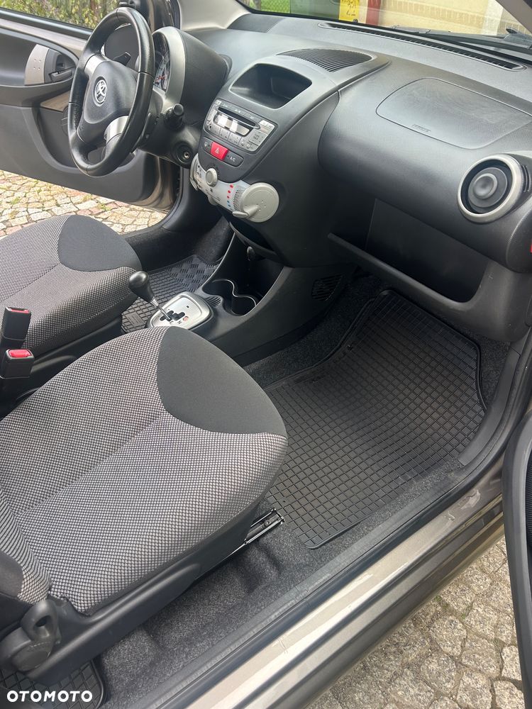 Toyota Aygo 1.0 VVT-i Luna A/C MM - 3