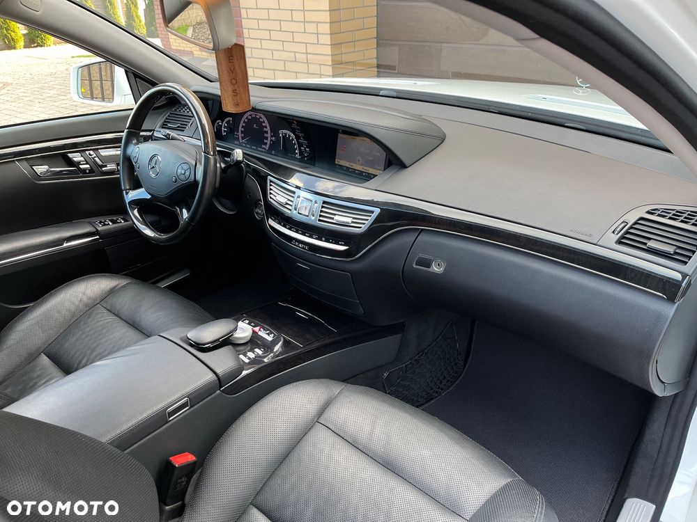 Mercedes-Benz Klasa S 500 L 4Matic BlueEFFICIENCY 7G-TRONIC - 38