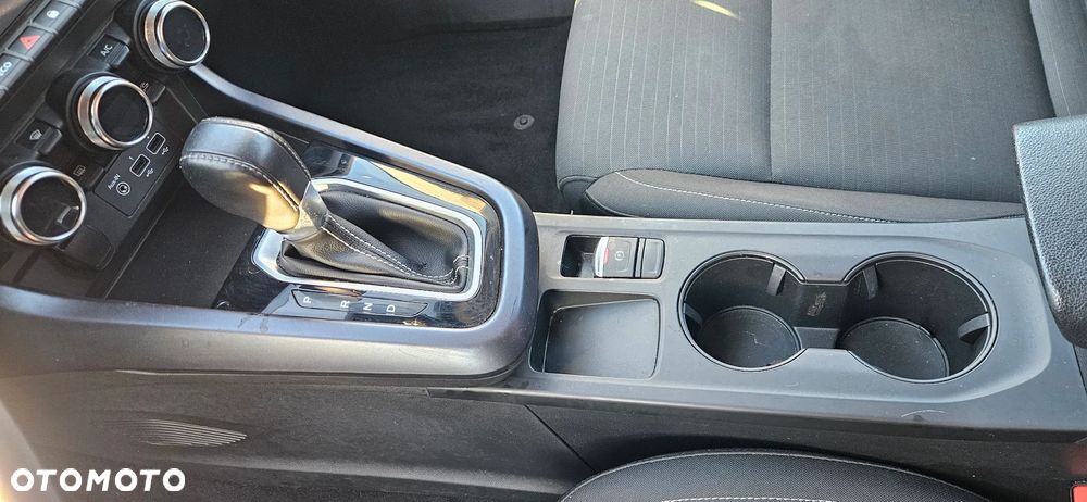 Renault Arkana 1.3 TCe mHEV Zen EDC - 15