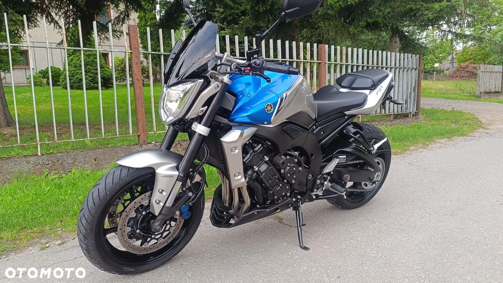 Yamaha FZ - 2