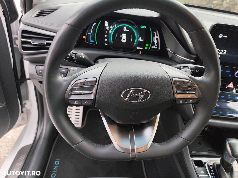 Hyundai IONIQ 141CP Exclusive - 13