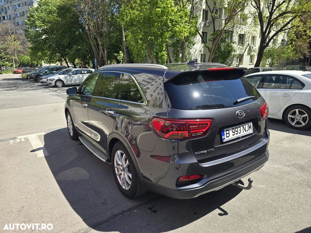 Kia Sorento 2.2 CRDi AWD Aut. GT Line - 6