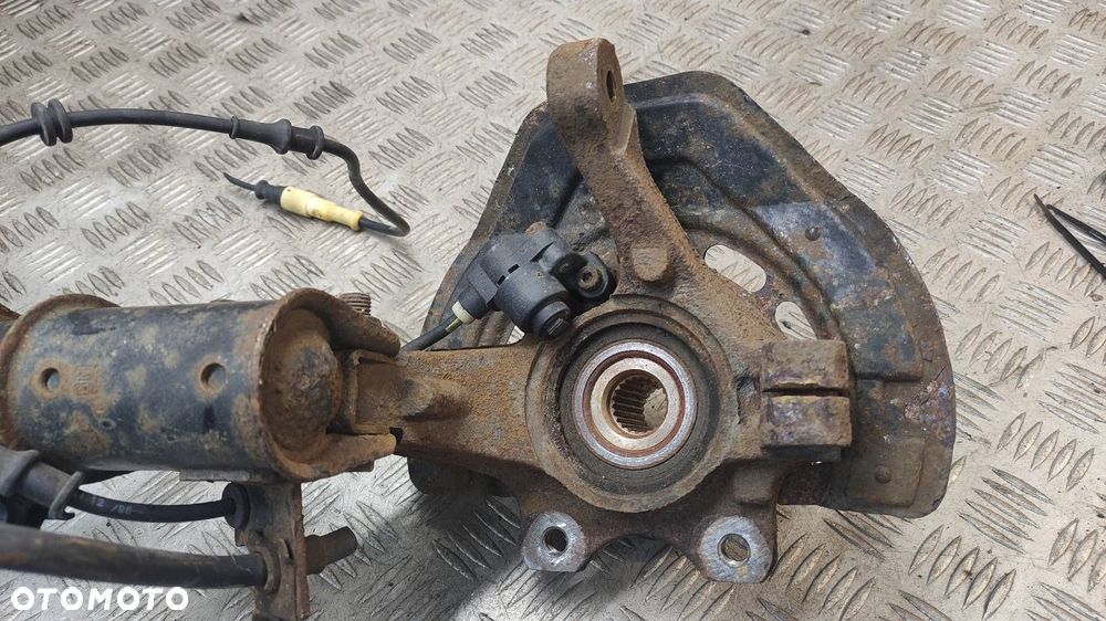 AMORTYZATOR SPRĘŻYNA ZWROTNICA PRAWY PRZÓD OPEL VECTRA B - 5