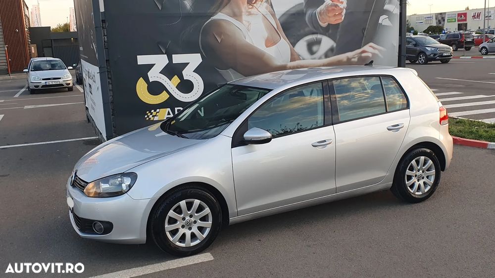 Volkswagen Golf 2.0 TDI DPF Comfortline - 17