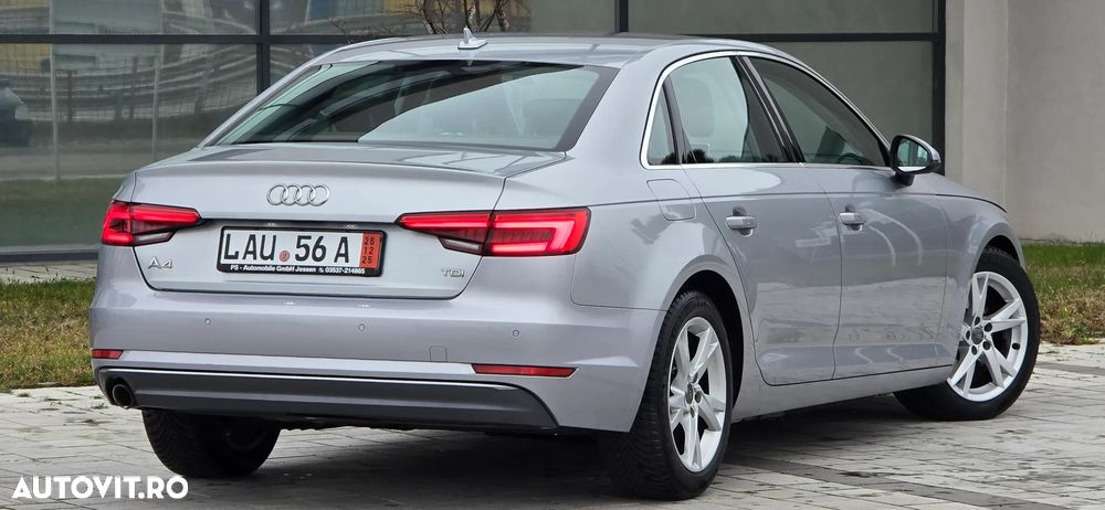 Audi A4 Avant 2.0 TDI DPF clean diesel S line Sportpaket - 20