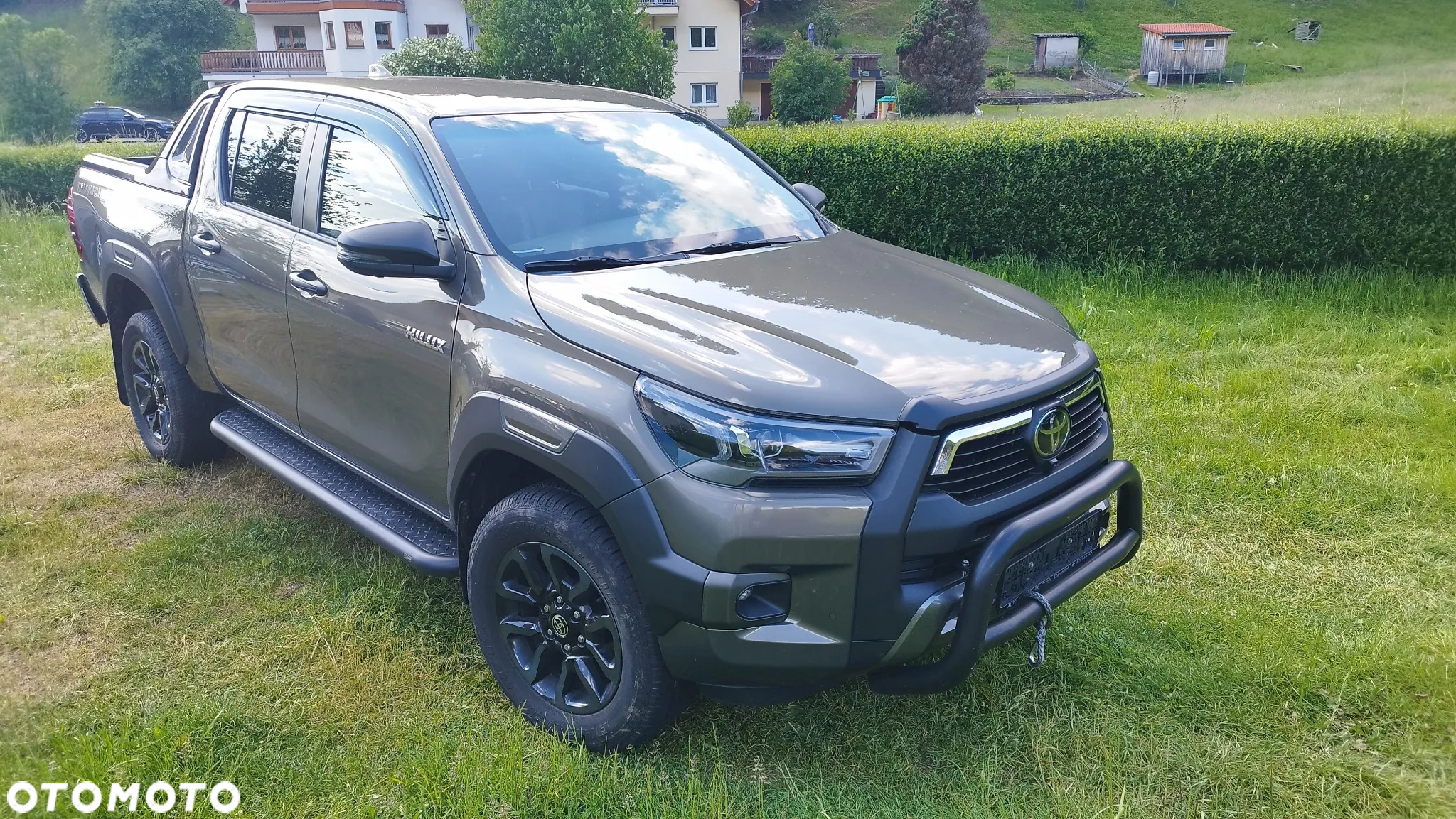 Toyota Hilux 2.8 D-4D Double Cab Invincible Sport 4x4 - 3