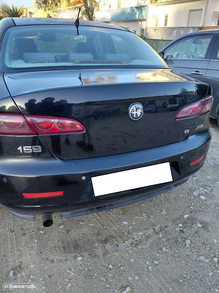 Alfa Romeo 159 1.9 JTDM 16V - 11