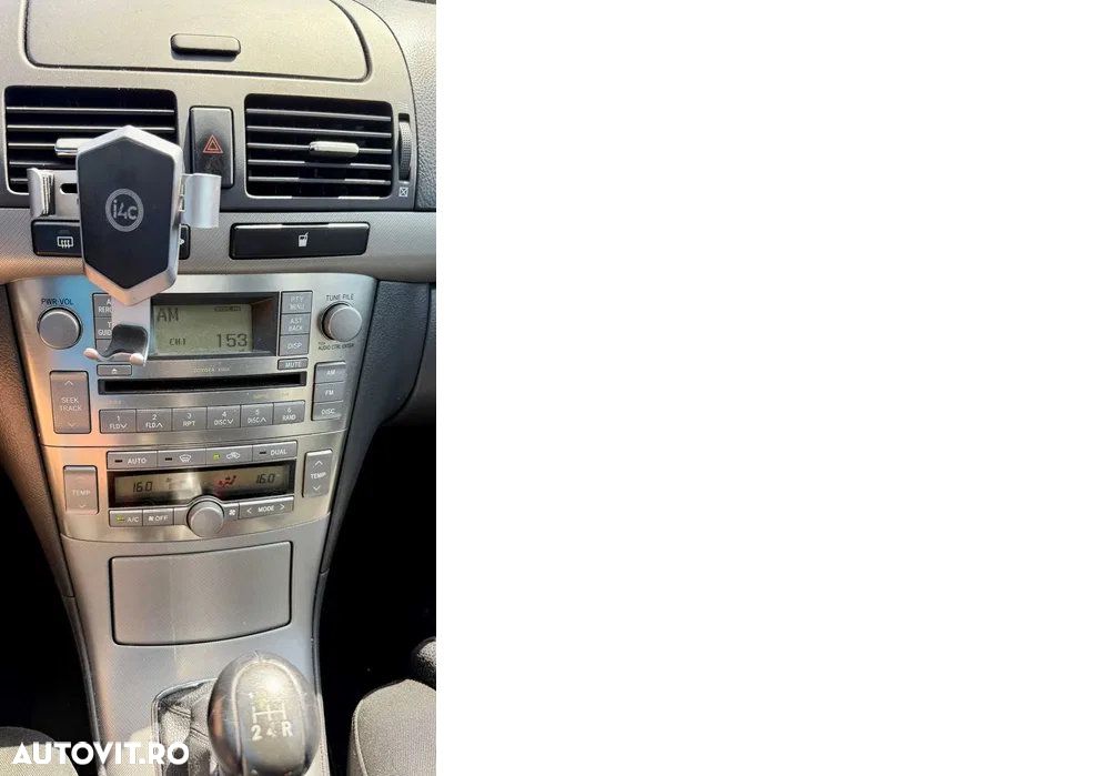 Toyota Avensis 1.8 Executiv - 3