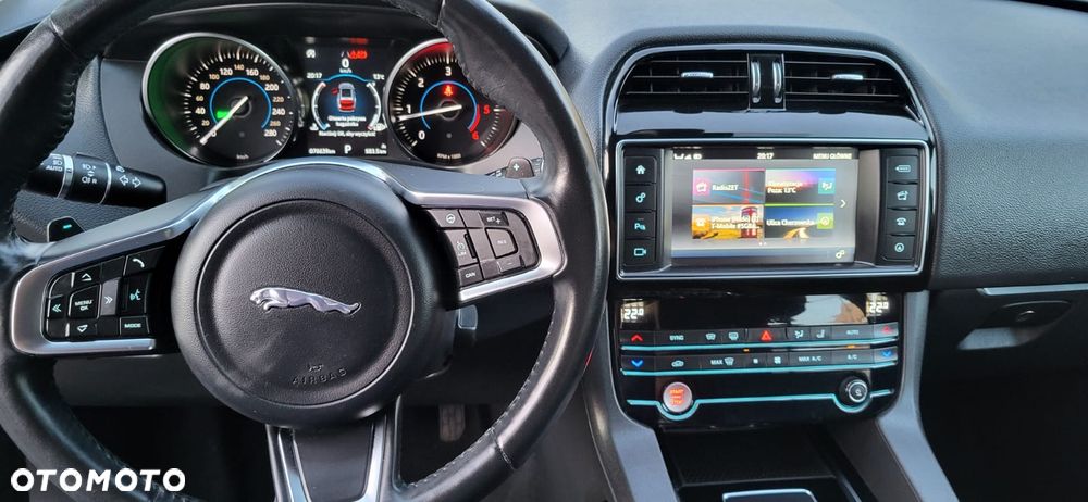 Jaguar F-Pace 2.0 i4D AWD Prestige - 7