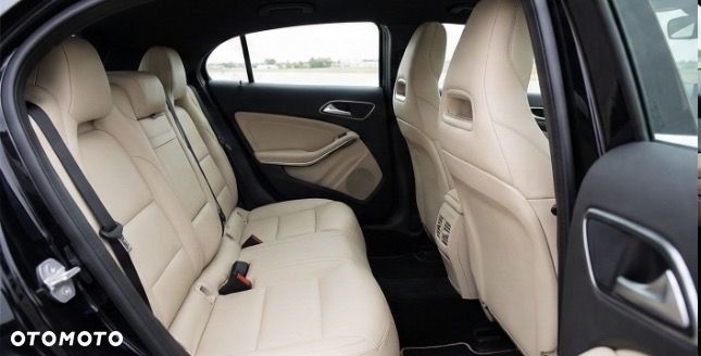 Mercedes-Benz GLA 250 4-Matic - 8