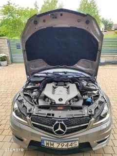 Mercedes-Benz Klasa C 63 AMG Coupe AMG SPEEDSHIFT MCT - 2