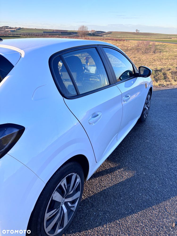 Peugeot 208 1.2 PureTech Active S&S EAT8 - 30