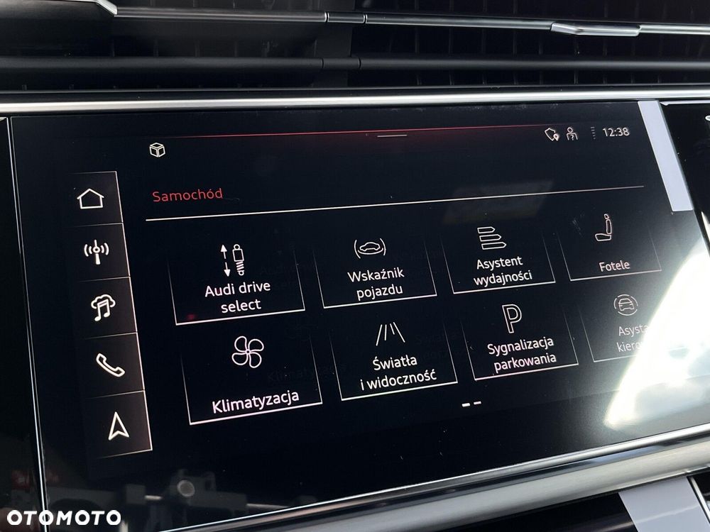 Audi Q8 - 36
