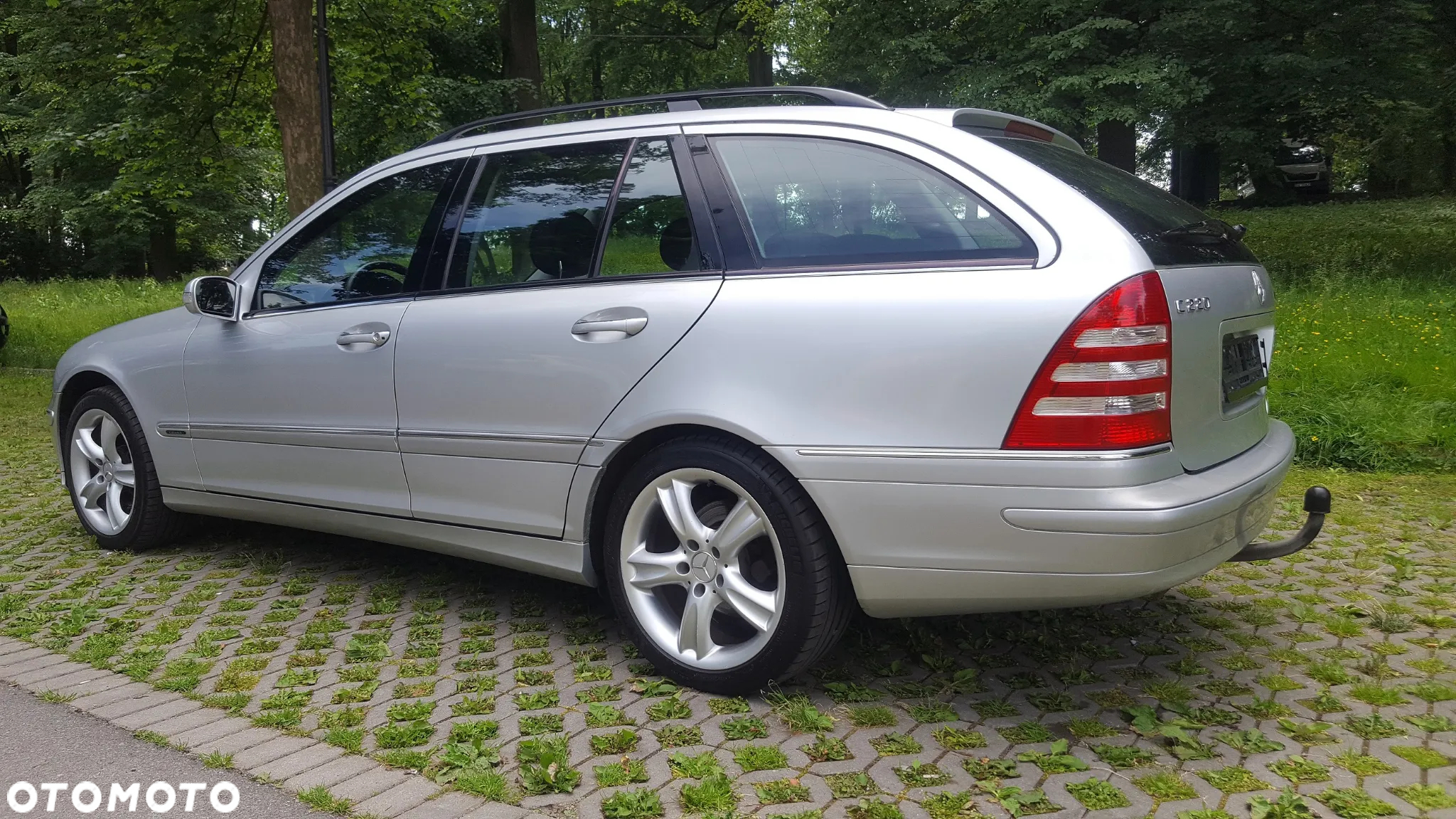Mercedes-Benz Klasa C 220 T CDI Automatik Elegance - 13