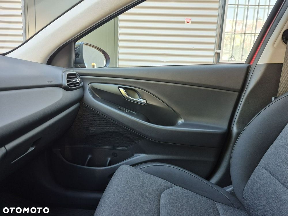 Hyundai i30 1.5 T-GDI 48V Smart DCT - 36