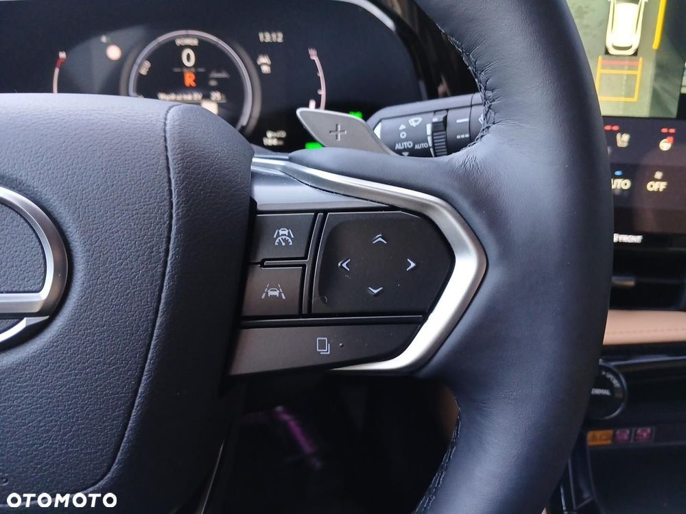 Lexus NX 350h Omotenashi AWD - 14