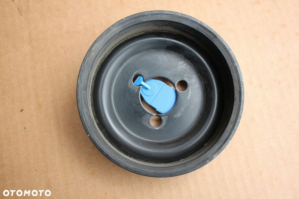 Koło pompy wody VW AUDI SEAT SKODA 1.4 TFSI CAXA 03D121028B (4405) - 2