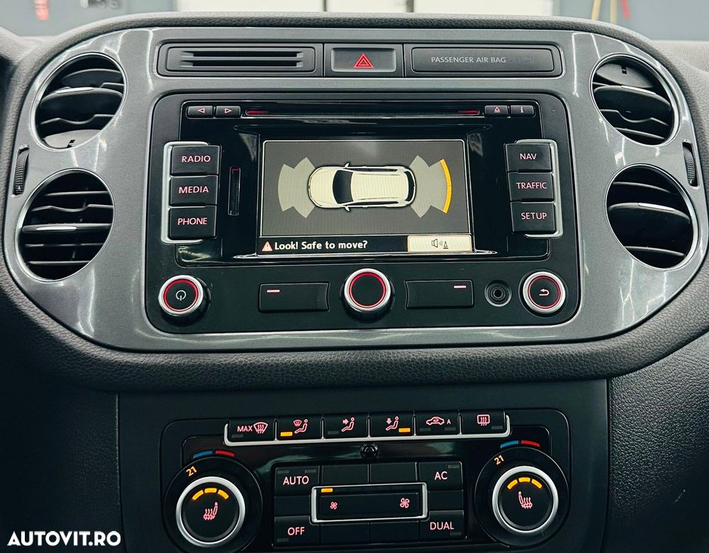 Volkswagen Tiguan 2.0 TDI DPF BlueMotion Technology Cup Sport & Style - 27