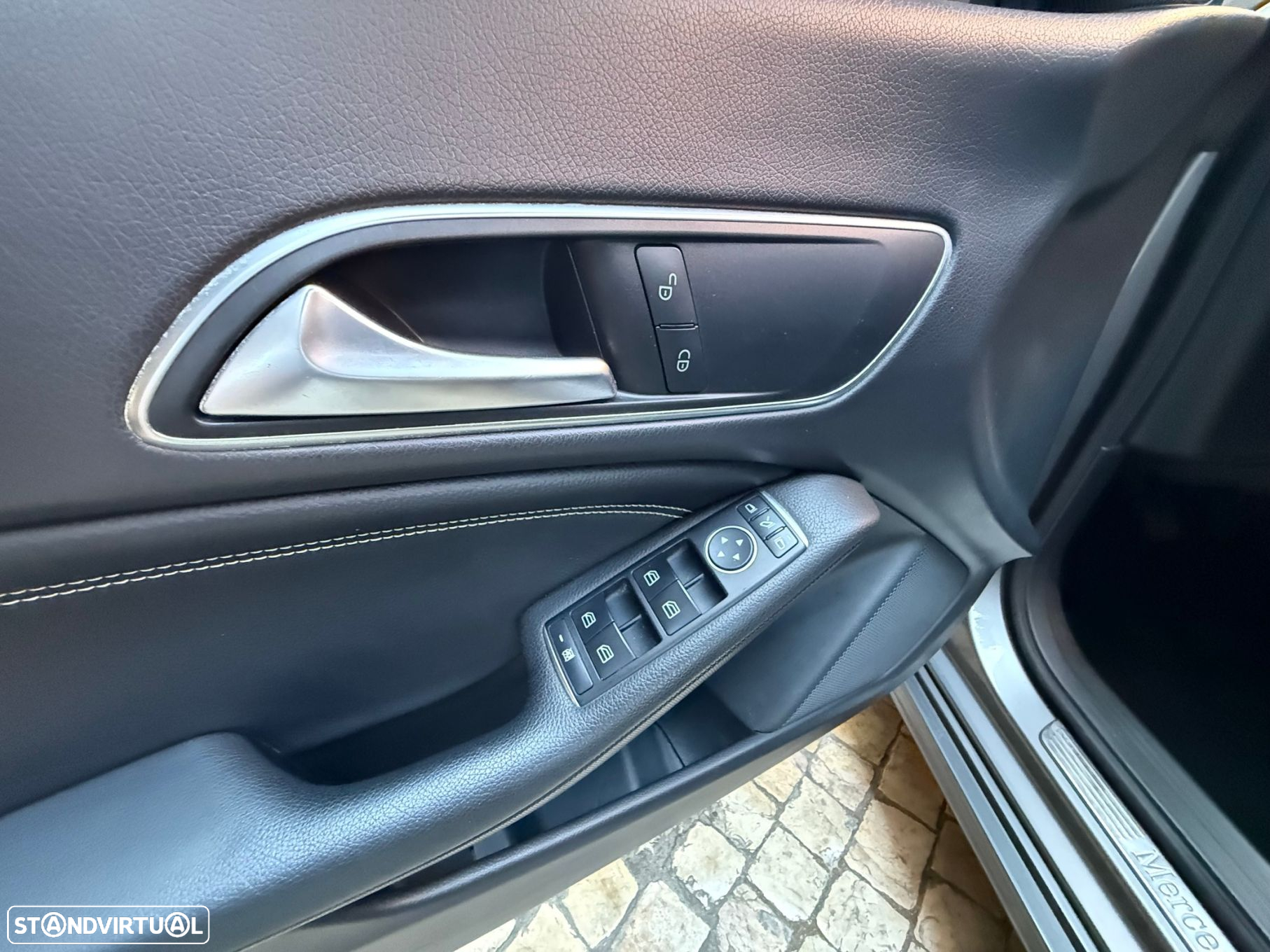 Mercedes-Benz CLA 180 d Shooting Brake - 15