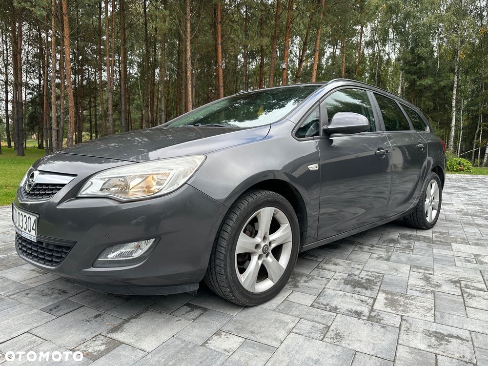 Opel Astra 1.4 Turbo Exklusiv - 23