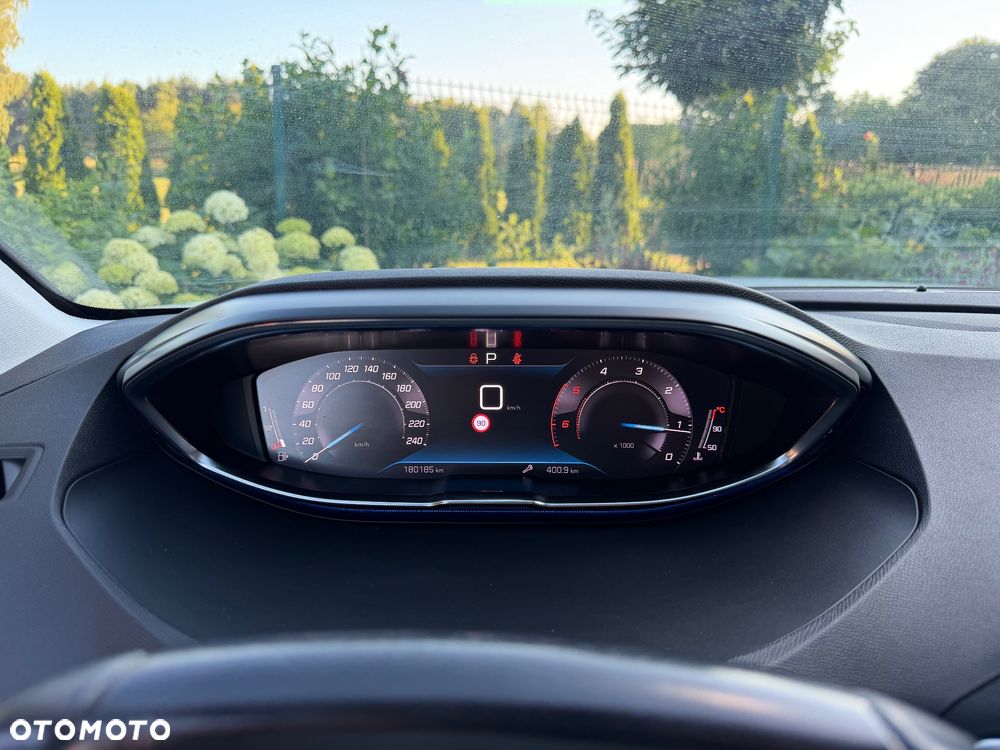 Peugeot 3008 1.5 BlueHDi GT S&S EAT8 - 31