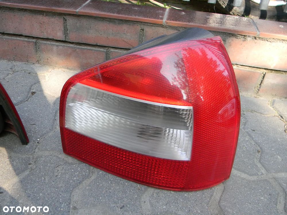 lampa tył prawa lewa AUDI A3 8l lift 00-01 - 4
