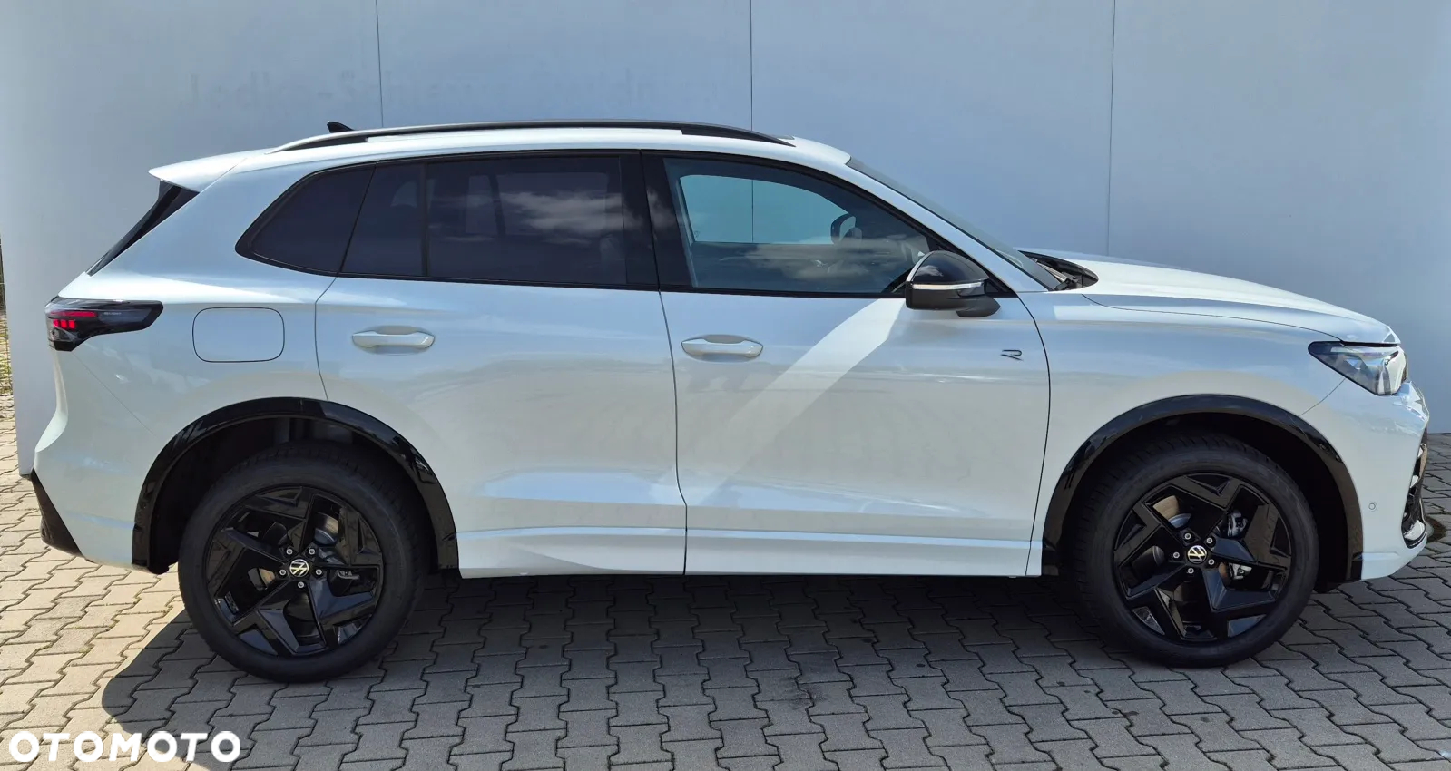 Volkswagen Tiguan 2.0 TDI 4Mot R-Line Plus DSG - 4