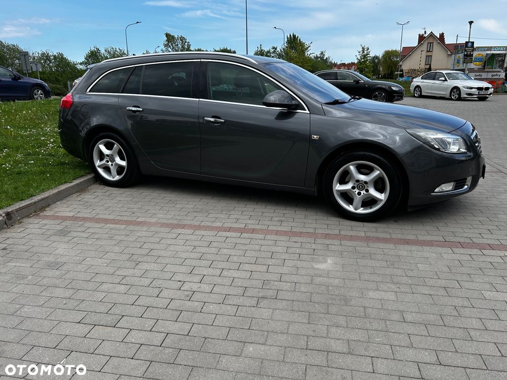 Opel Insignia 1.8 Sport - 2