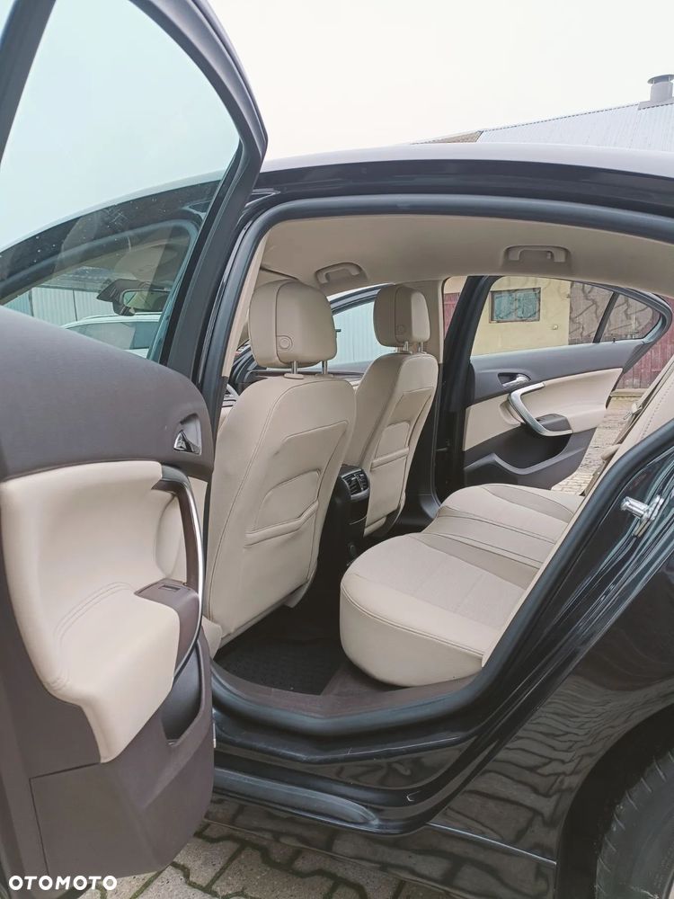 Opel Insignia 2.0 CDTI Cosmo ecoFLEX - 9