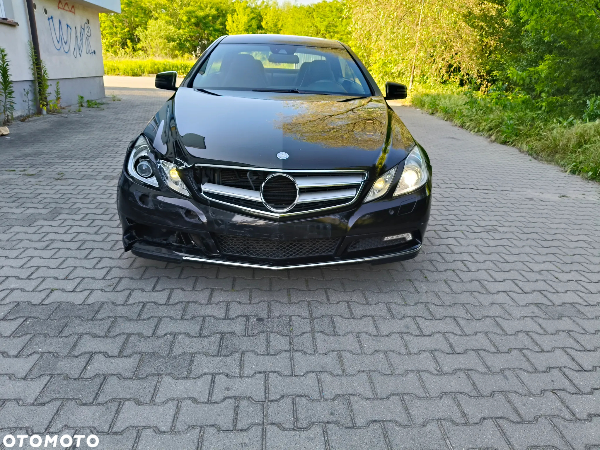 Mercedes-Benz Klasa E 220 CDI Coupe 7G-TRONIC - 14