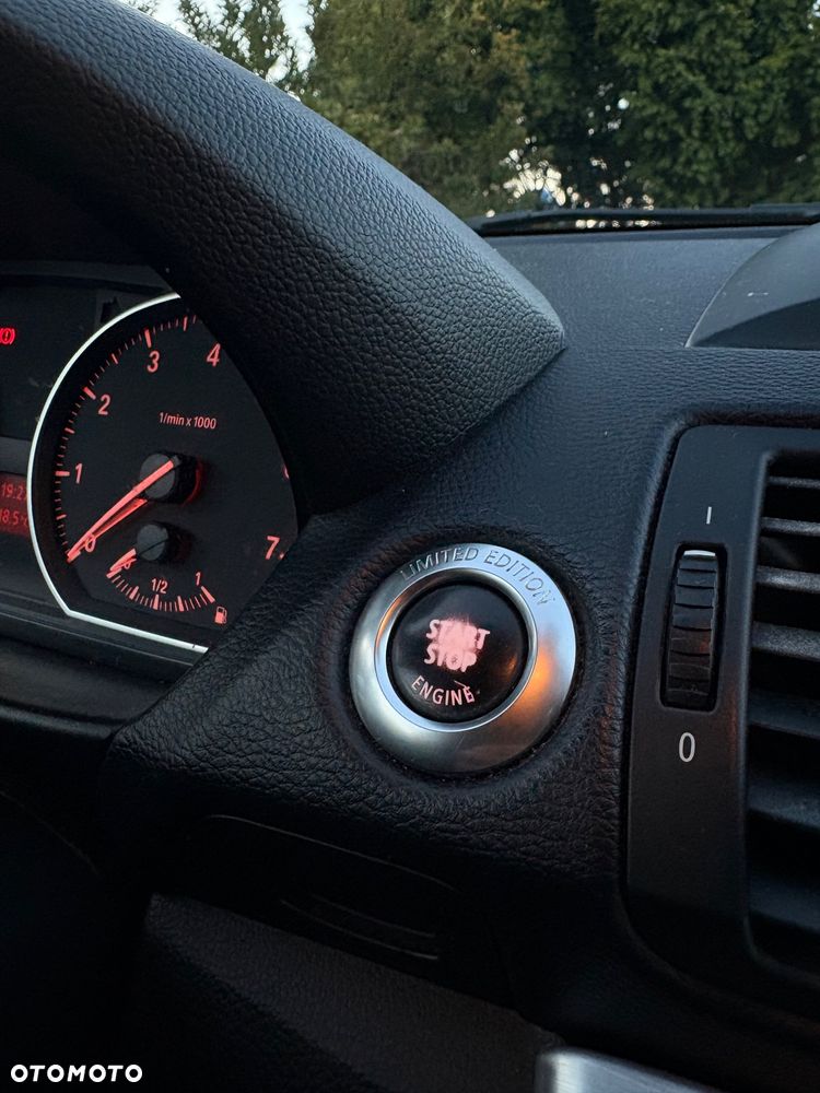 BMW Seria 1 120i Edition Sport - 17